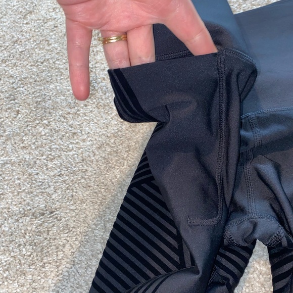 Fanka Body Sculpt Leggings - Picture 5 of 8